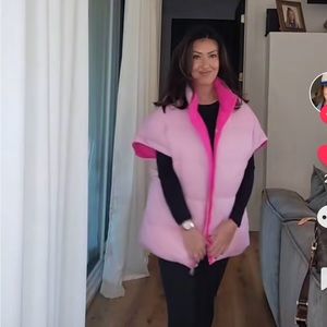 NWT Ugg SYDNEE REVERSIBLE PUFFER VEST Pink Sz L